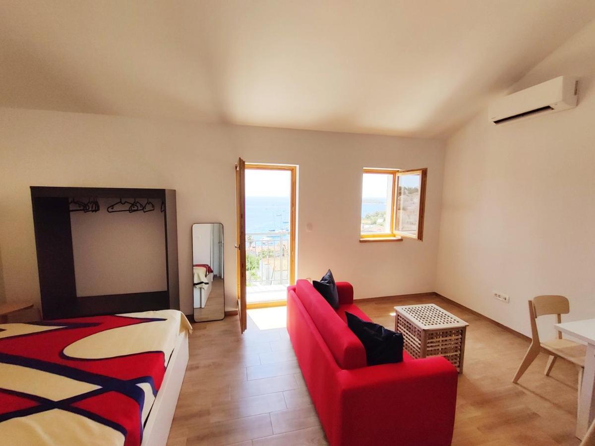 Brand New Apt W Balcony & Perfect Seaview At Center Hvar Town Buitenkant foto
