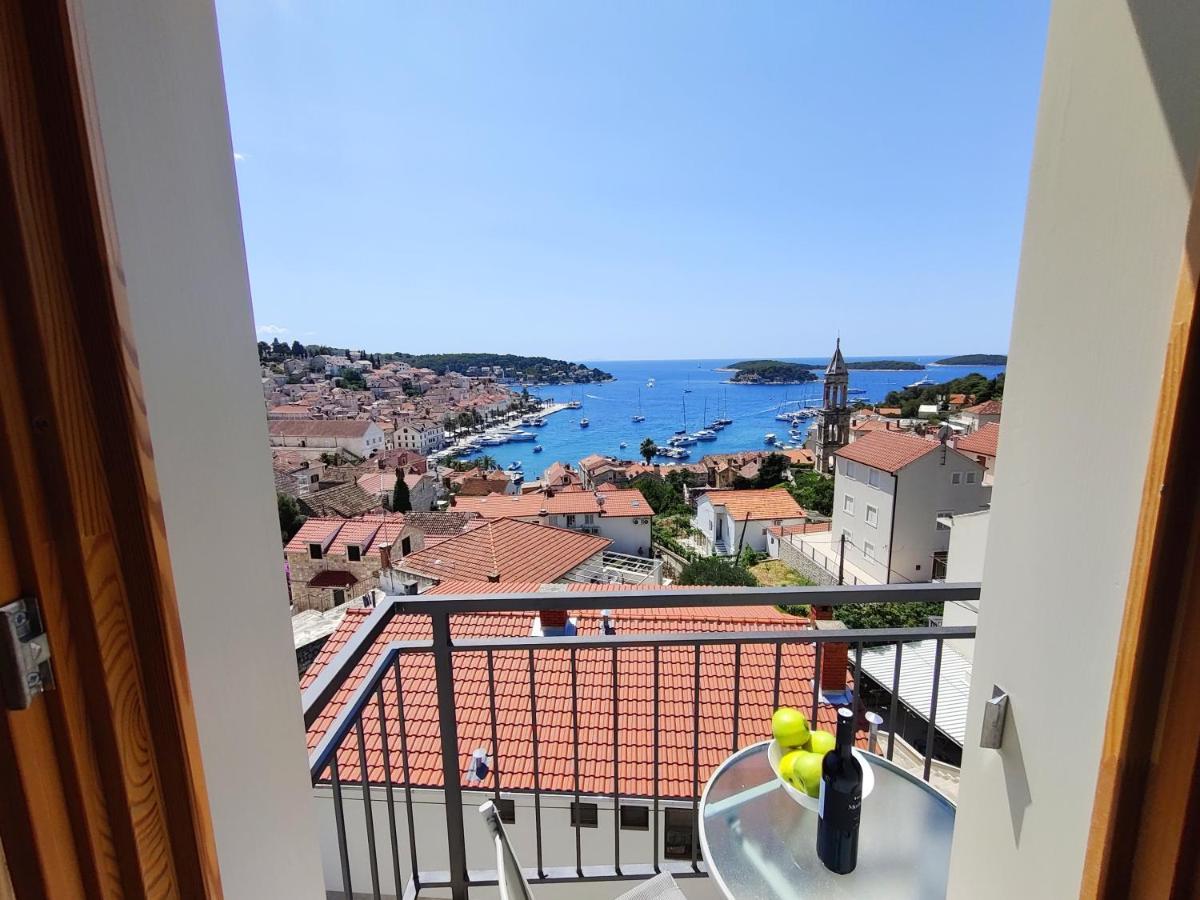 Brand New Apt W Balcony & Perfect Seaview At Center Hvar Town Buitenkant foto
