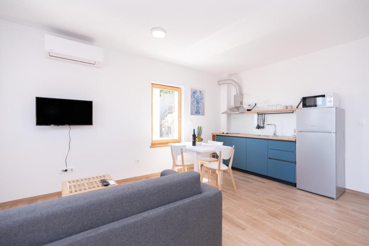 Brand New Apt W Balcony & Perfect Seaview At Center Hvar Town Buitenkant foto