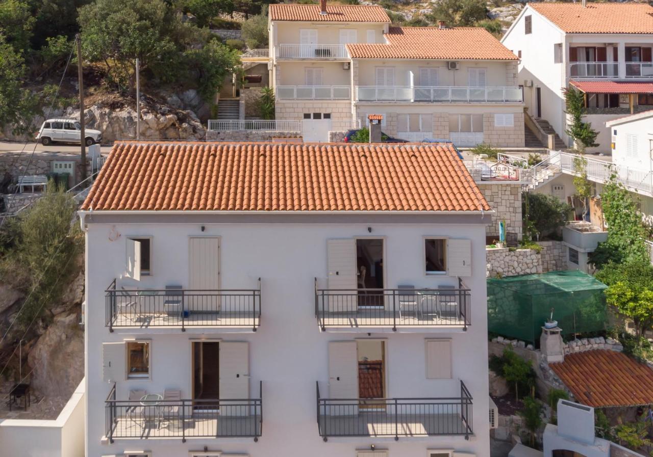 Brand New Apt W Balcony & Perfect Seaview At Center Hvar Town Buitenkant foto